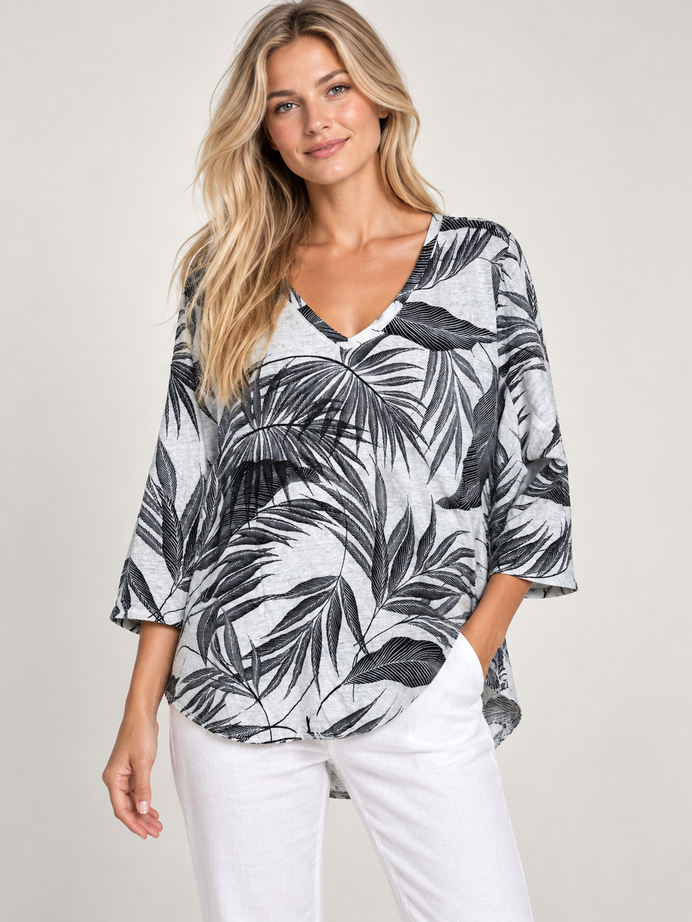 Tahari Linen Top White Black Palm Print V-Neck 2X #A4854